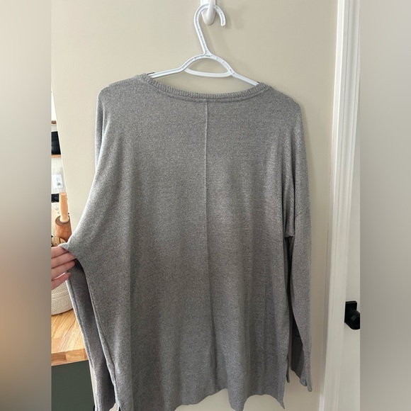 Grey sweater tunic - Picture 3 of 3